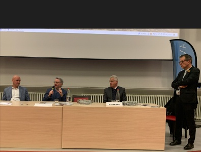 Table ronde animé par Frédéric de Ravinel sur Management des jeunes d'aujourd'hui et professionnels de demain avec Dan Coulangeon, François Febraud et Denis Courtiadee