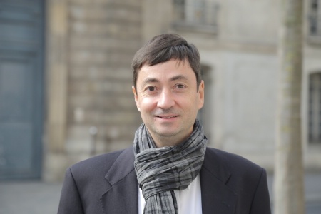 Stéphane Dangel est consultant spécialisé en storytelling.