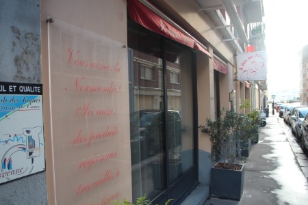 Pas forcément bien exposé dans la rue, le restaurant espère gagner en visibilité avec la visite virtuelle.