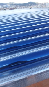À l'Ibis Styles Barcelone Centre, des panneaux photovoltaïques assurent la production de toute l'eau chaude