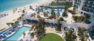 Trump International Beach Resort