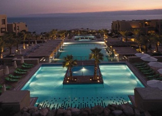 L’Holiday Inn Resort Dead Sea, en Jordanie.