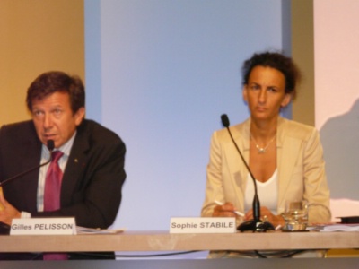 Gilles Pélisson et Sophie Stabile. Gilles Pélisson et Sophie Stabile.