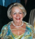 1. Nicole Seitz, ancienne directrice des Relations Publiques de Grand Marnier, nommée chevalier.