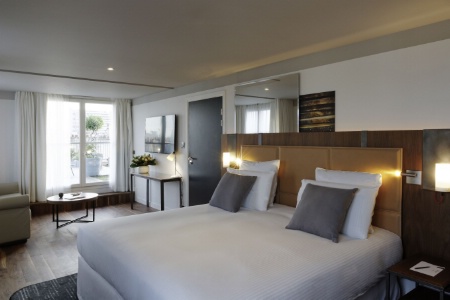 L'une des suites.