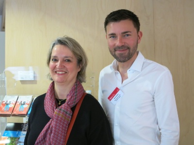 Marie-Victoire Lesur, du Qualys Carlton's et Hervé Guillon, responsable du projet RSE à l'office de tourisme et des congrès de Paris. Marie-Victoire Lesur, du Qualys Carlton's et Hervé Guillon, responsable du projet RSE à l'office de tourisme et des congrès de Paris.