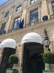 La façade du Ritz Paris.