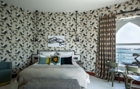 Les 25 chambres offrent toutes une vue imprenable sur la Manche.