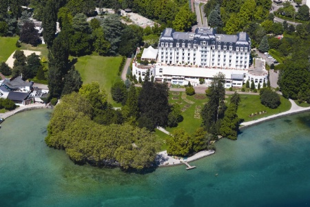 L'Impérial Palace et son parc, à Annecy.