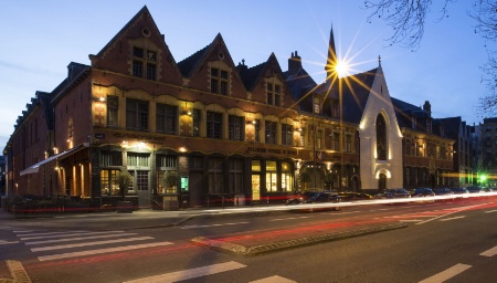 L'Hermitage Gantois, à Lille, l'une des acquisitions de FDM Management. L'Hermitage Gantois, à Lille, l'une des acquisitions de FDM Management.