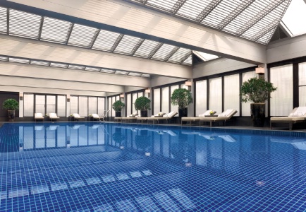 La piscine.