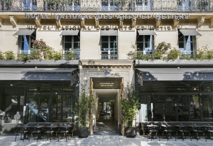 L'Hôtel national des arts et métiers, un nom qui situe facilement l'établissement.