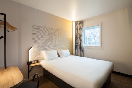 Chambre double de l'hôtel B&B Nanterre Rueil-Malmaison. Chambre double de l'hôtel B&B Nanterre Rueil-Malmaison.