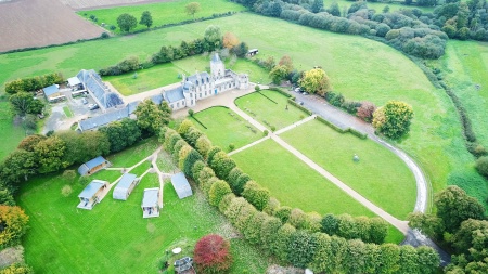 Le domaine de 100 hectares accueillera prochainement un centre d'entraînement pour les footballeurs professionnels.