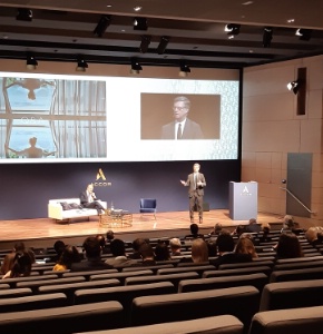 Sébastien Bazin, PDG du groupe Accor, et Jean-Jacques Morin, directeur général adjoint, présentent le bilan de l'année 2019. Sébastien Bazin, PDG du groupe Accor, et Jean-Jacques Morin, directeur général adjoint, présentent le bilan de l'année 2019.