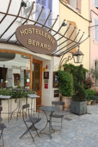 Hostellerie Bérard à La Cadière-d'Azur (Var). Hostellerie Bérard à La Cadière-d'Azur (Var).