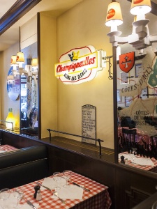 Repenser le tourisme gourmand en misant sur le local : comme ici Aux Bons Crus, l'un des derniers Routiers de Paris (XIe).