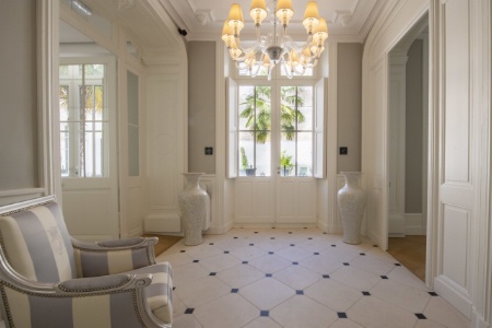 L'entrée de l'hôtel. L'entrée de l'hôtel.