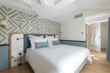 Une chambre, de catégorie supérieure. Une chambre, de catégorie supérieure.