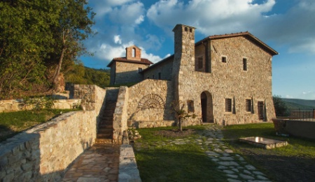 En Italie, l'Eremito est un ancien monastère sans accès wifi, ni téléphone, qui impose le silence après 20 heures.