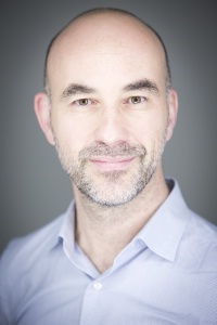 'Les restaurateurs doivent se soucier d'une meilleure présence en ligne de leur établissement', explique Olivier Gergaud, professeur d'économie à Kedge Business School.