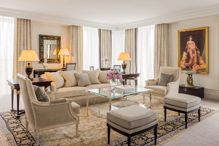 La suite Sarah Bernhardt à l'hôtel Intercontinental Paris Le Grand.