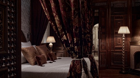 Chambre d'un Riad prestiqge du Royal Mansour, à Marrakech.