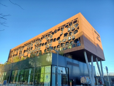 Le Mob Hôtel Confluence a construit son concept autour de l'écologie sociale.