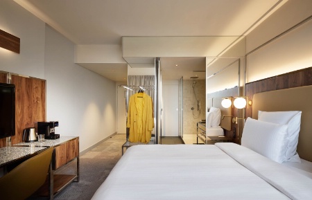 Chambre deluxe du Pullman Paris Montparnasse.
