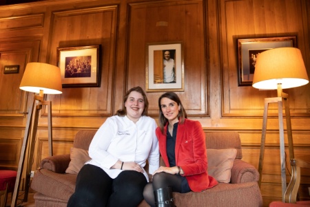 Pour Blanche et Bérangère Loiseau, revenir à Saulieu était une évidence. Elles souhaitent désormais engager leurs forces dans le Relais Bernard Loiseau pour faire revivre les valeurs de leur père.