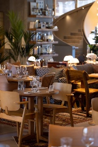 Le restaurant de l'hôtel Villa M est géré par Paris Society.