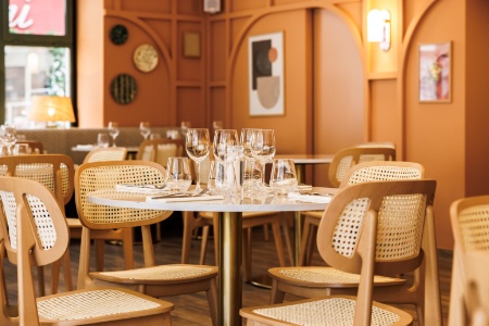 Le restaurant Aurasice, du Grand Hôtel d'Orange.