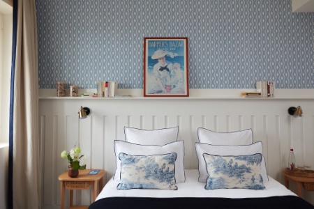Une chambre de l'hôtel Flaubert de Trouville (Calvados).