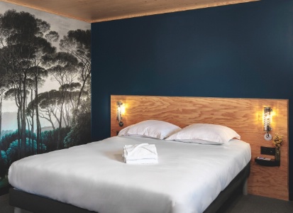 Une chambre famille de l'hôtel Eklo de Toulouse (Haute-Garonne).