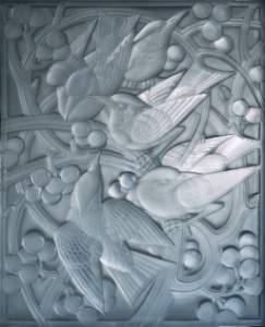 Des panneaux Lalique, emblématiques du style Art déco, ont été retrouvéss intacts à l'intérieur des voitures.