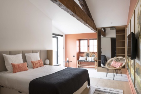 L'une des chambres du Central Hostel à Bordeaux.