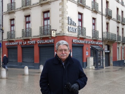 Dominik Frachot, 75 ans, prend sa retraite et cède l'hôtel Darcy géré par sa famille depuis quatre générations. Dominik Frachot, 75 ans, prend sa retraite et cède l'hôtel Darcy géré par sa famille depuis quatre générations.