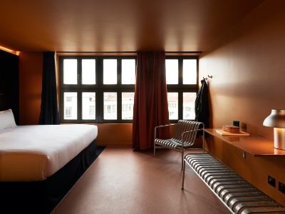 Les chambres du flambant neuf hôtel Pilo, à Lyon, sont dépourvues de télévision.