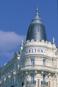 Un dôme du Carlton, à Cannes,