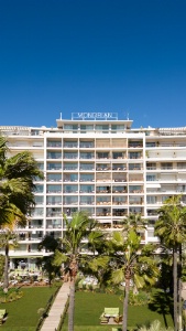 Le Mondrian Cannes compte 75 chambres et suites, à quelques minutes de la Croisette et du Palais des Festivals.