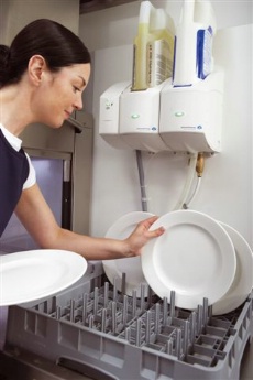 Revoflow est le premier système du marché permettant un dosage précis des poudres utilisées pour l’hygiène de la vaisselle et des textiles.