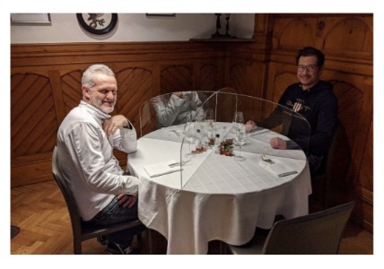 Le chef Éric Girardin (à gauche) avec Victor Vincentz. Le chef Éric Girardin (à gauche) avec Victor Vincentz.