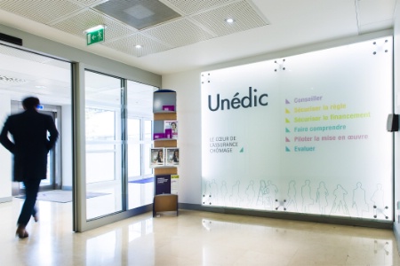 Un décret vient fixer le montant de l'allocation journalière pour les travailleurs indépendants à 26,30 €. Un décret vient fixer le montant de l'allocation journalière pour les travailleurs indépendants à 26,30 €.