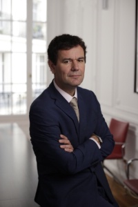 Philippe Meilhac : 'On ne demande pas une faveur à Axa, on lui demande d'appliquer le contrat signé avec ses assurés.' Philippe Meilhac : 'On ne demande pas une faveur à Axa, on lui demande d'appliquer le contrat signé avec ses assurés.'