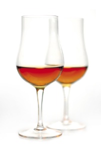 Pour le cognac, les experts sont formels, c'est le verre tulipe qui convient le mieux.