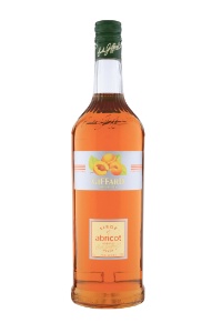 Toute la douceur et le sucr de l'abricot dans ce sirop commercialis par la socit familiale Giffard.