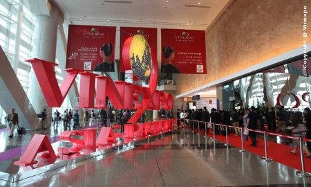Le salon Vinexpo Asia-Pacific 2012 se termine jeudi 31 mai. Le salon Vinexpo Asia-Pacific 2012 se termine jeudi 31 mai.