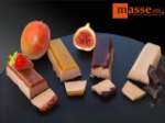 Alliance de blocs de foies gras pailletés de chocolat ou gelées de fruits