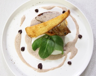 Foie gras et emulsion à la moutarde violette, Pascal Bonamy, restaurant La Colombe à Hyères.