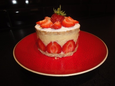 Le Fraisier Plaisirs de Louis Dubois. Le Fraisier Plaisirs de Louis Dubois.